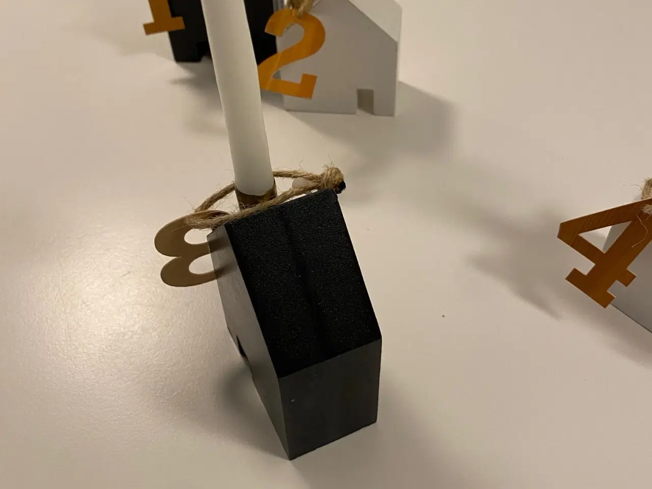 Billede 2 - Lysestager/Advent i træ med løse tal