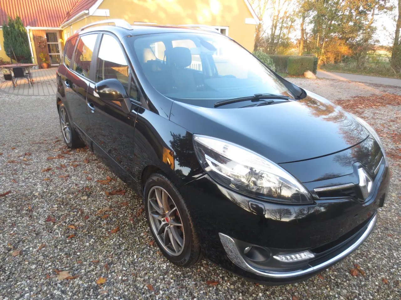 Billede 1 - Renault G Scenic 1.5 DC 7 Pers. Årg 2013. 