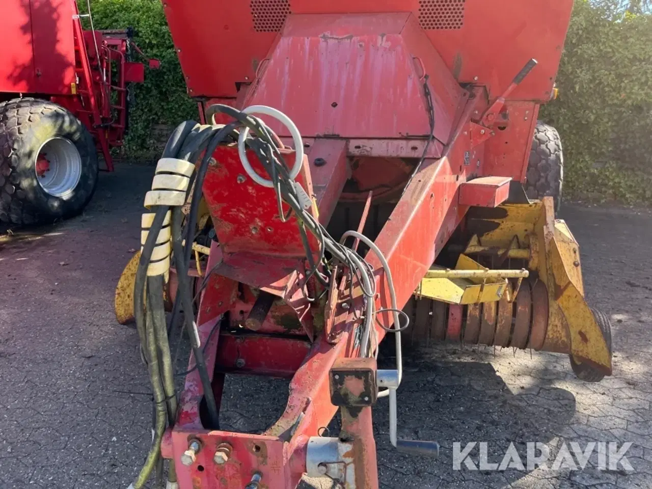 Billede 9 - Presser New Holland BB980