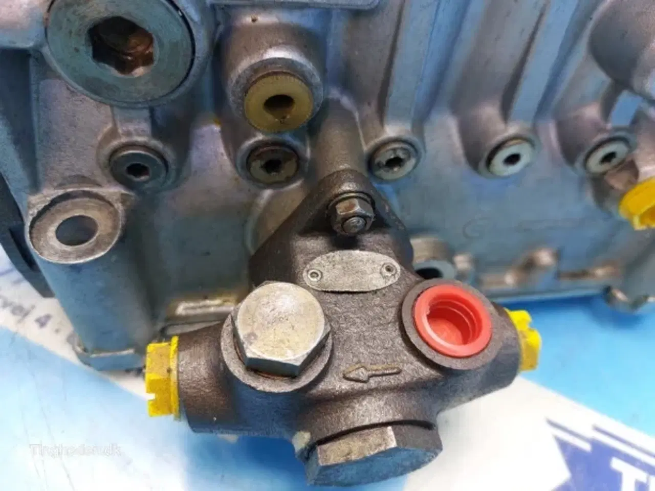 Billede 4 - Bosch Indsprøjtningspumpe 0401876104