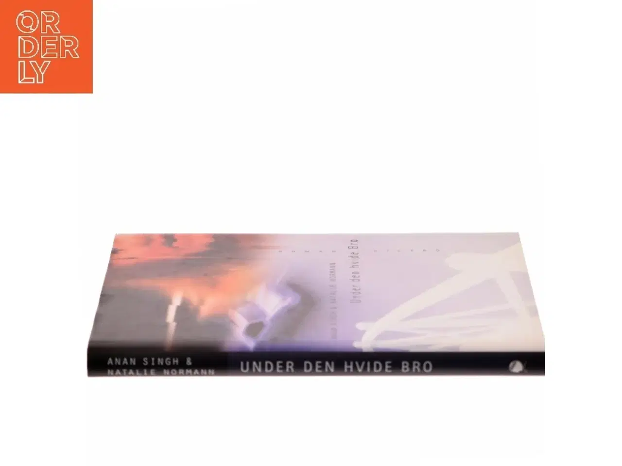 Billede 2 - Under den hvide bro (Bog)