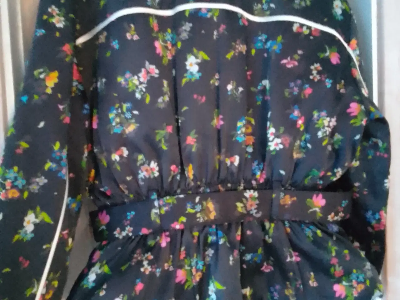 Billede 1 - Jakke. STINE GOYA 