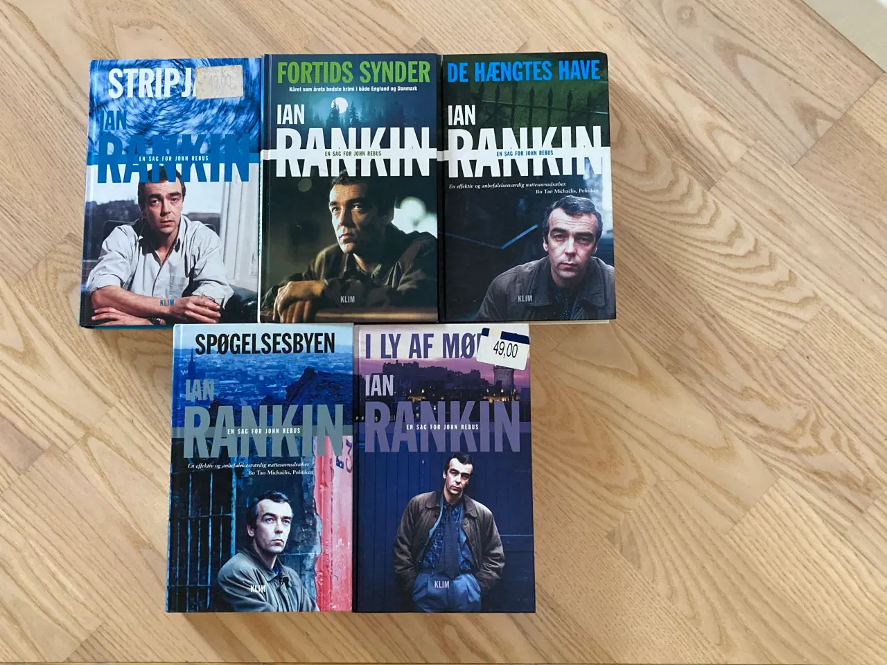 Billede 1 - Fem (5) bøger med kriminalkommissær John Rebus.