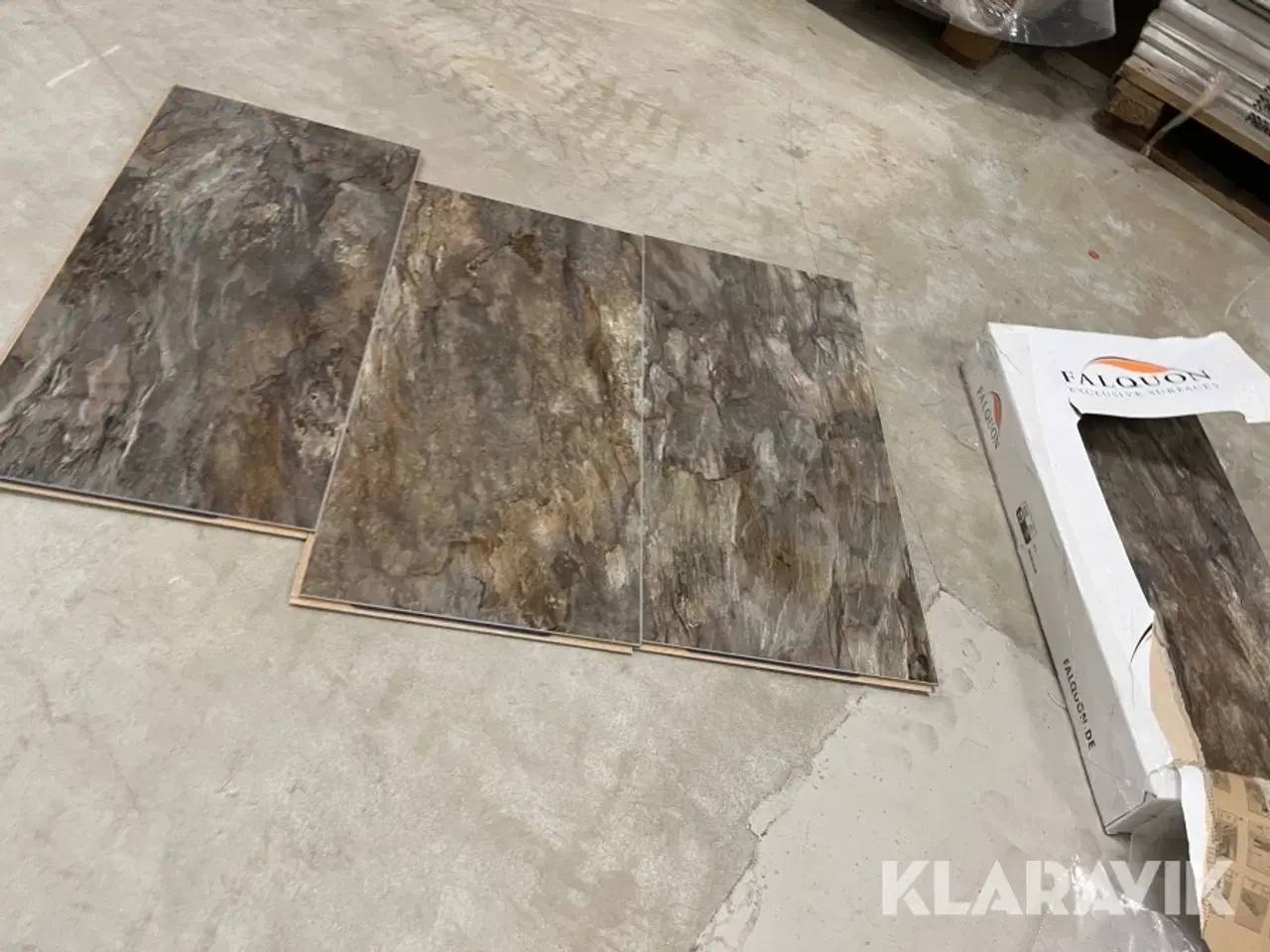 Billede 2 - Laminat gulv Falquon Blue Line Stone 35 m2