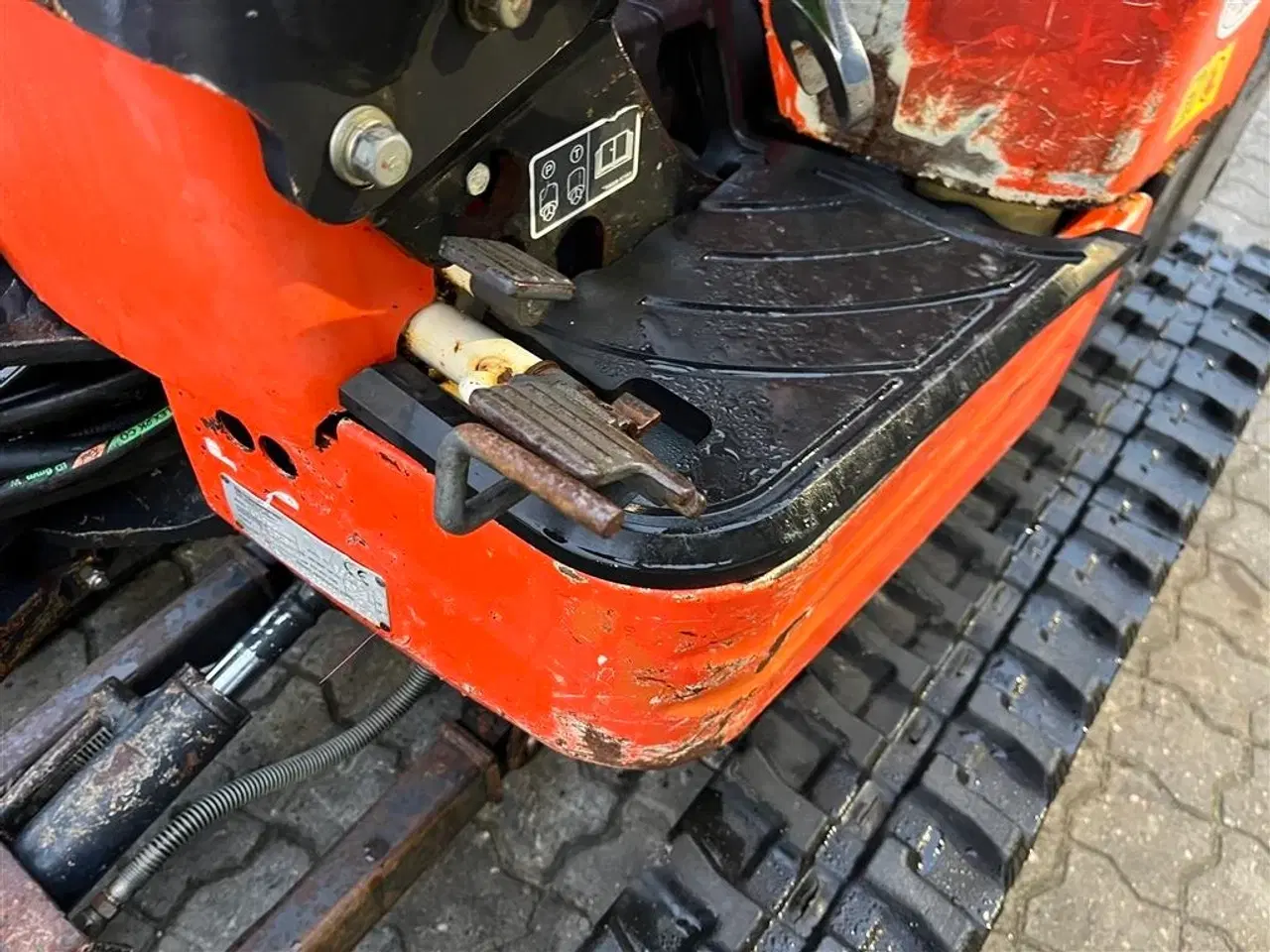 Billede 7 - Kubota U10-3 1100kg maskine med 3 skovle.