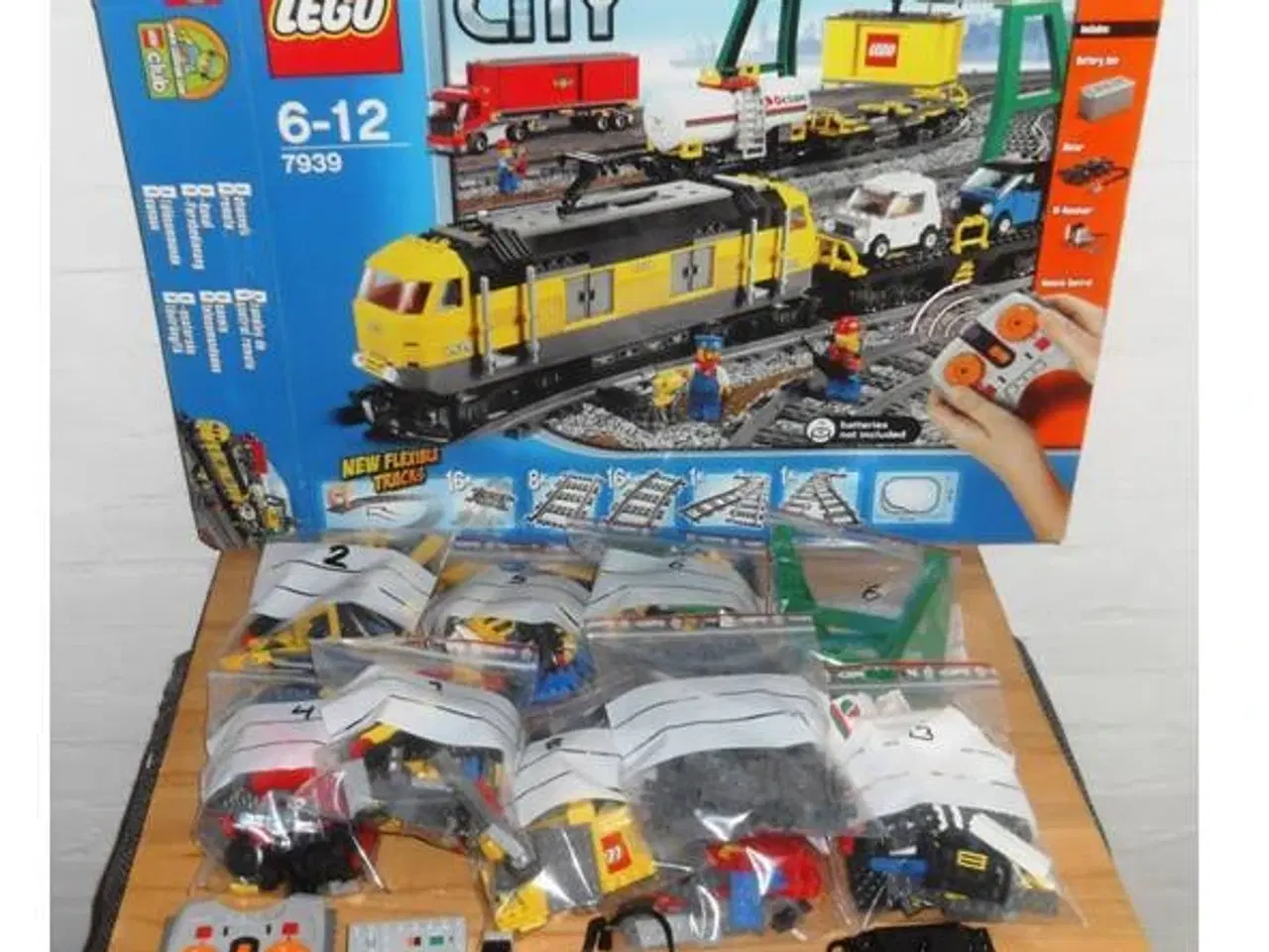 Billede 2 - Lego train (11 sæt)