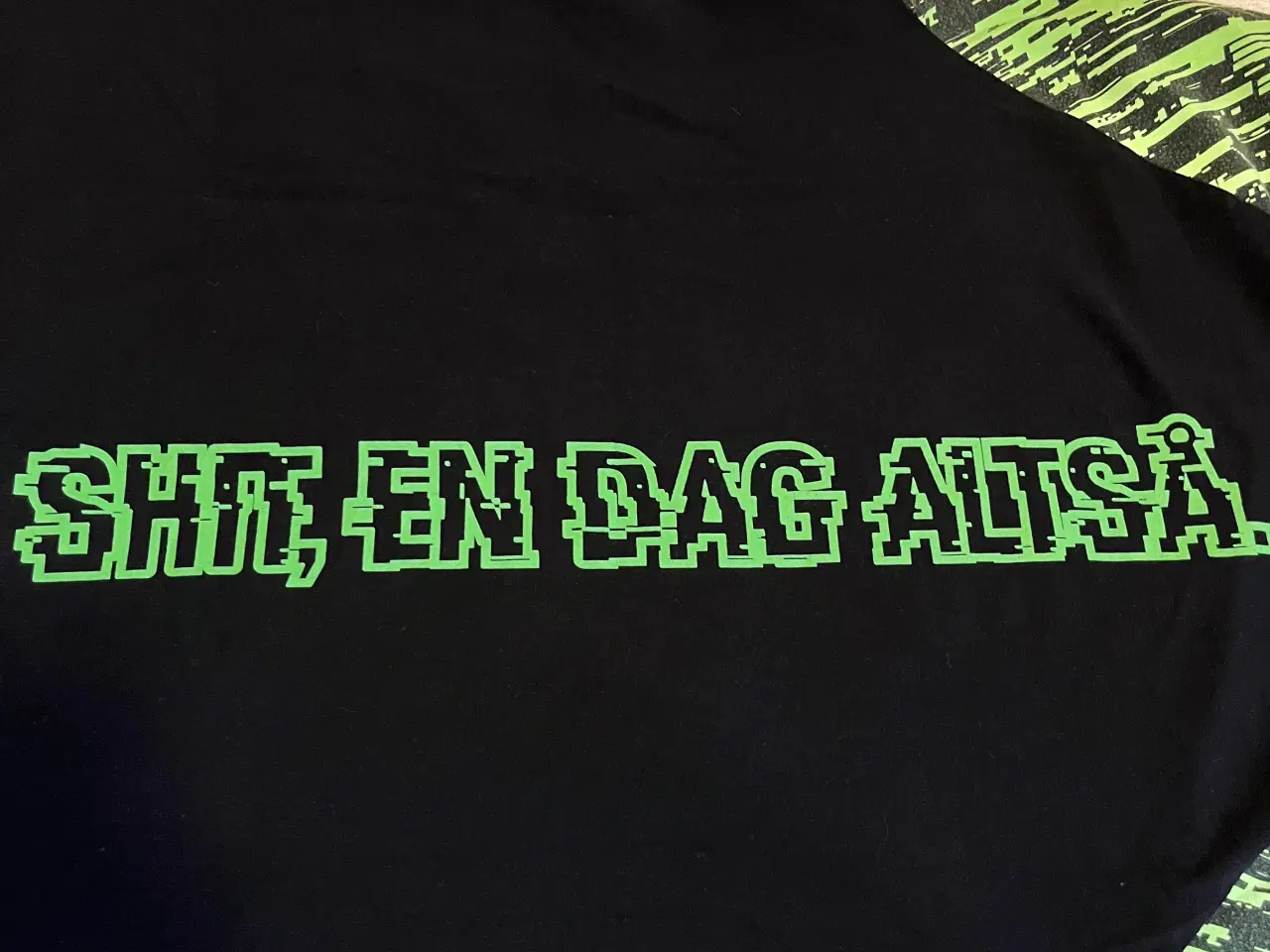 Billede 5 - T-shirt fra First grade 