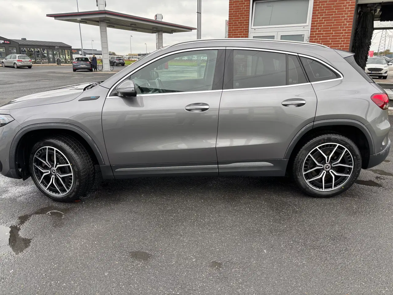 Billede 2 - EQA250 AMG Line med udstyr