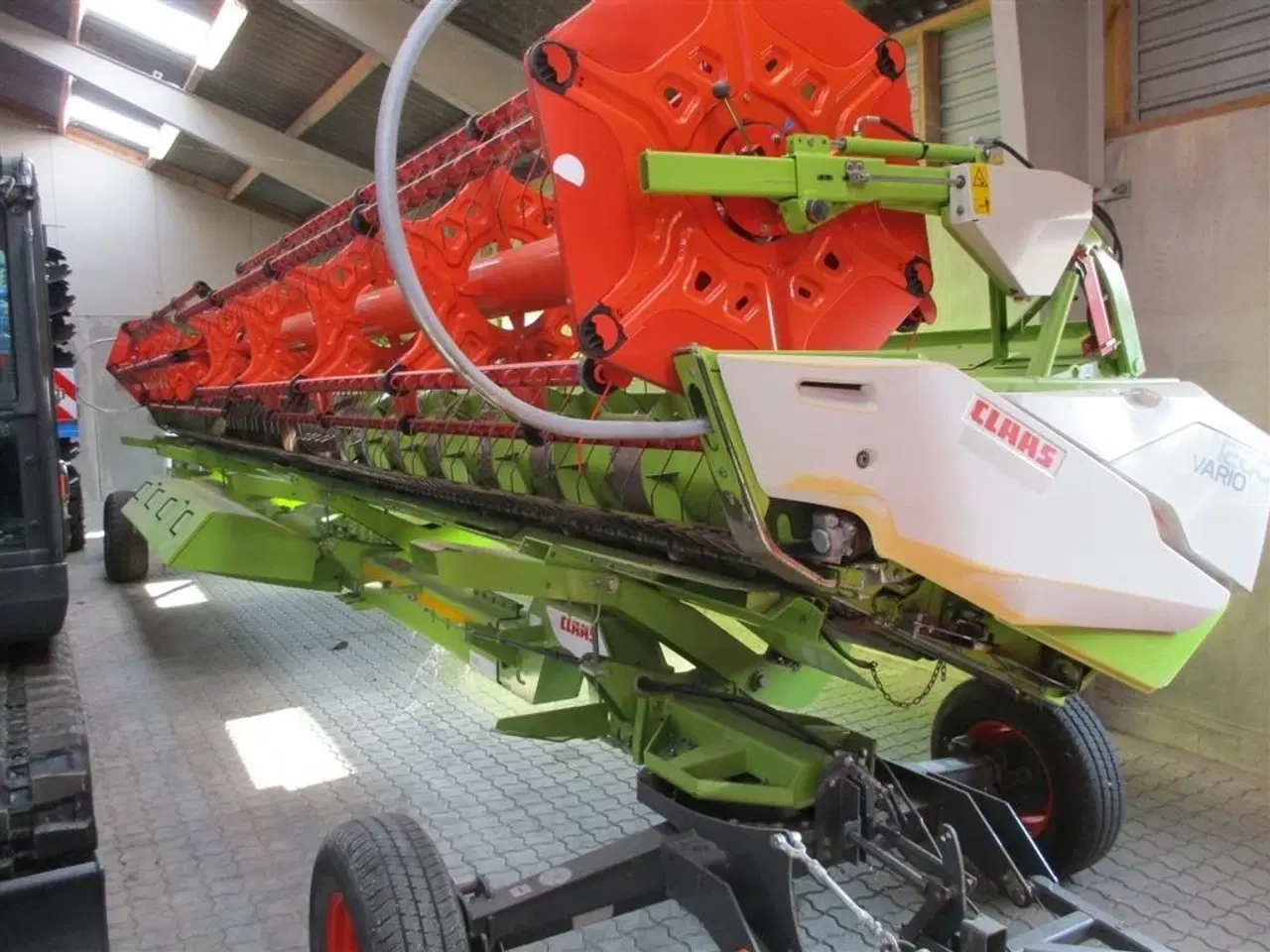 Billede 9 - CLAAS V1200 Vario med rapsudstyr og vogn