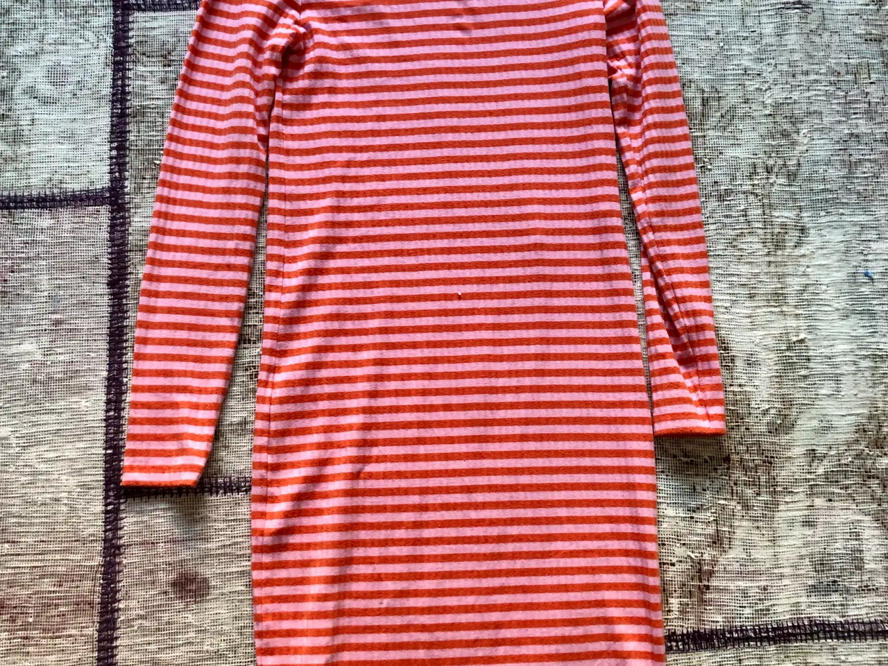 Billede 2 - 18 stk dametøj str S