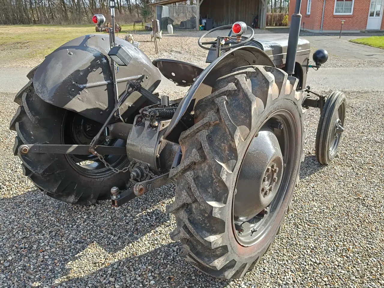 Billede 6 - Ferguson 31 Benzin