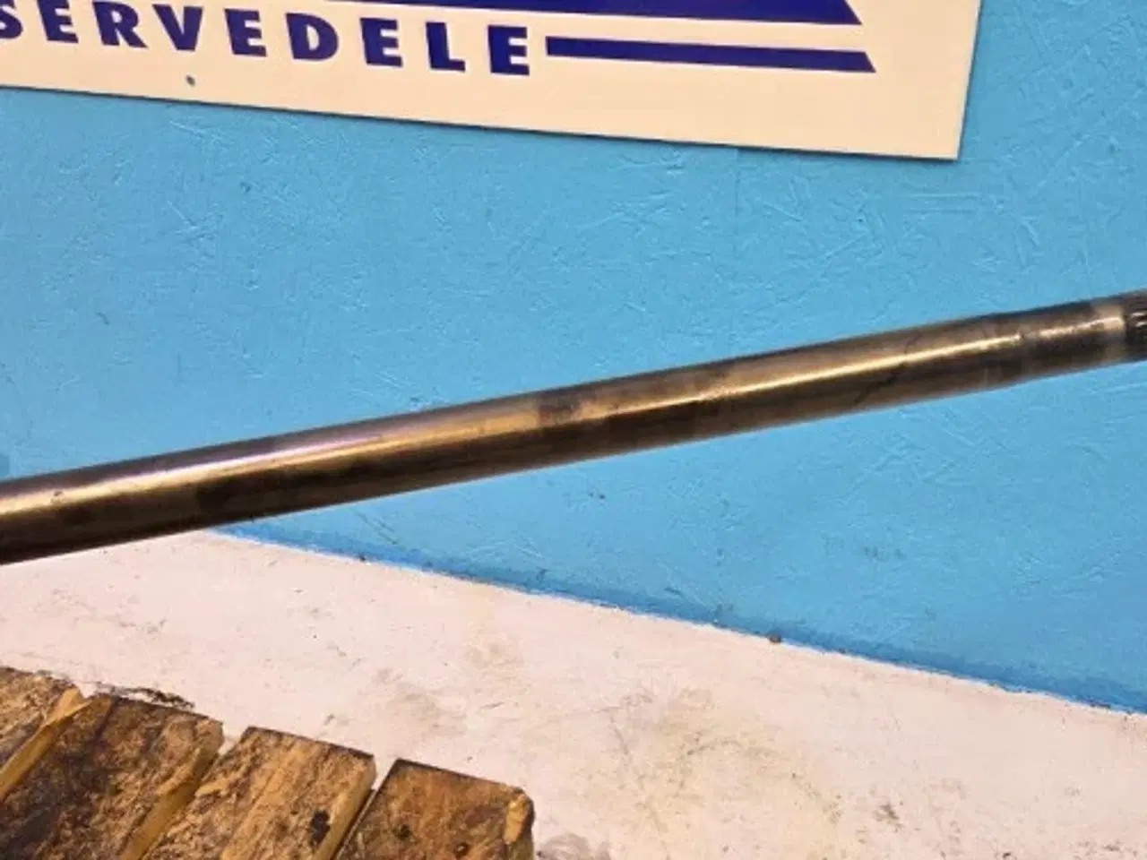 Billede 11 - New Holland LB115B Hjulnav R. 85821290 