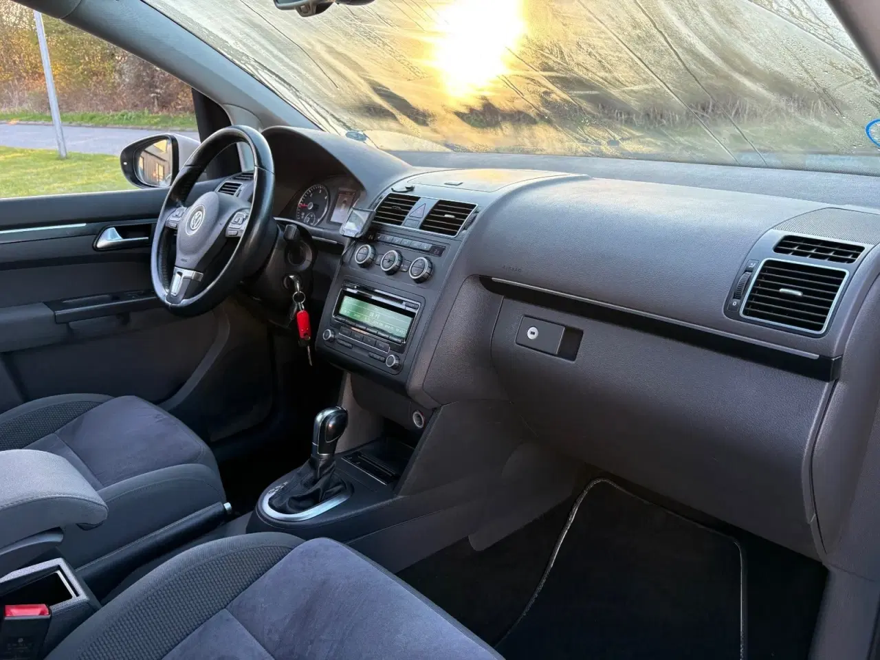 Billede 6 - VW Touran 2,0 TDi 140 Highline DSG BMT Van