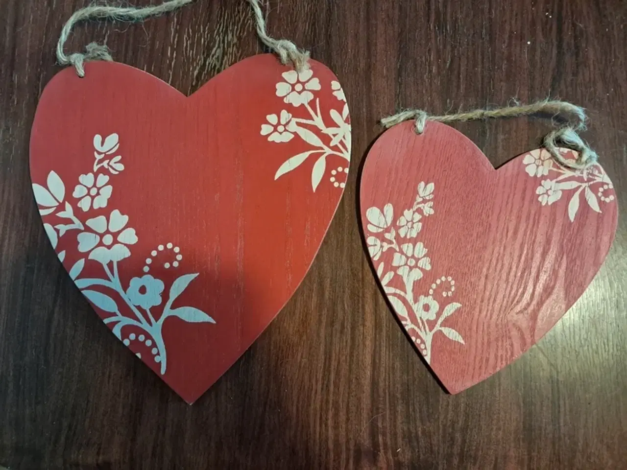 Billede 1 - Hjerter i træ