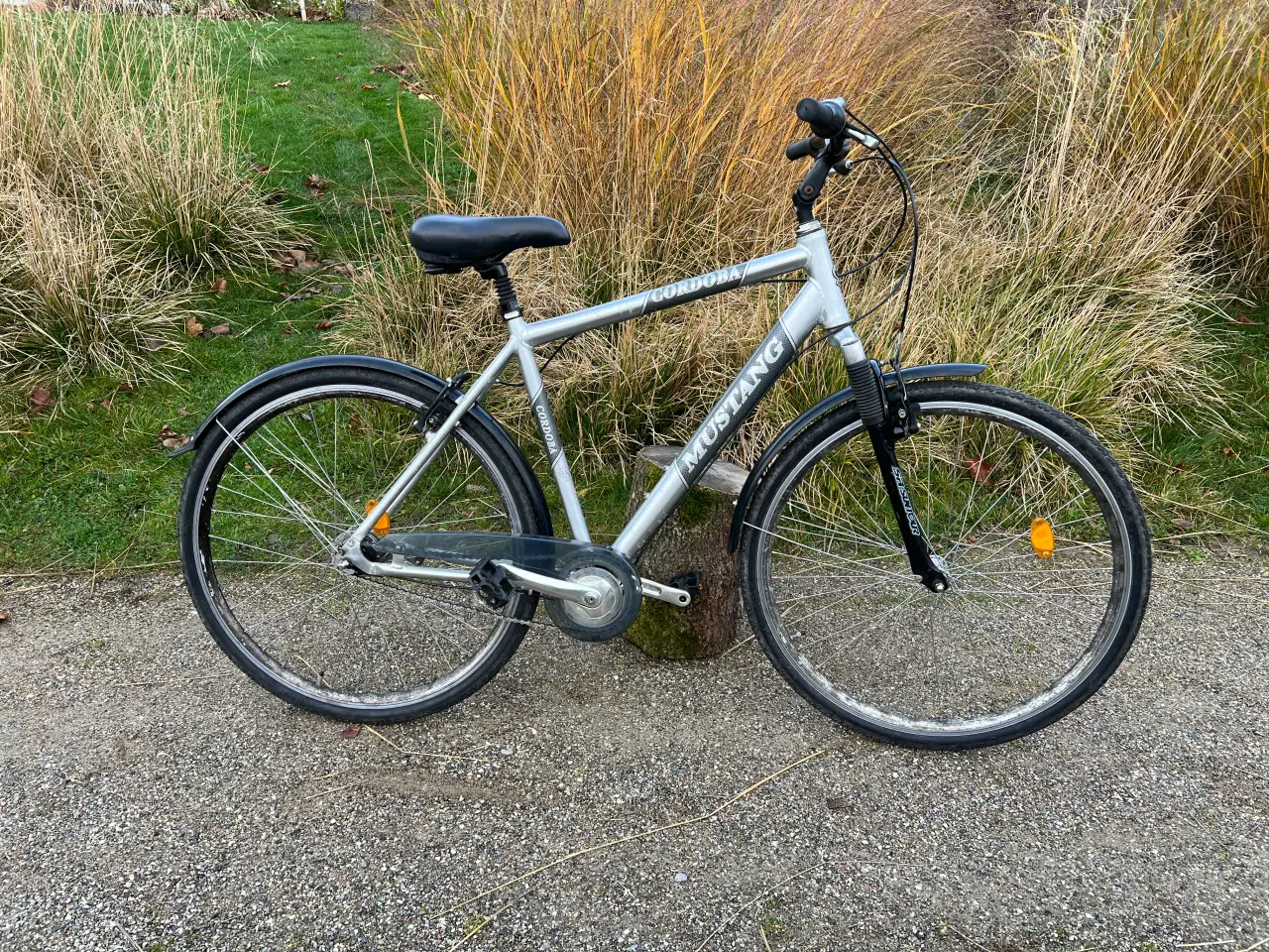 Billede 3 - Nyserviseret cykel, affjedret forgaffel og saddel 