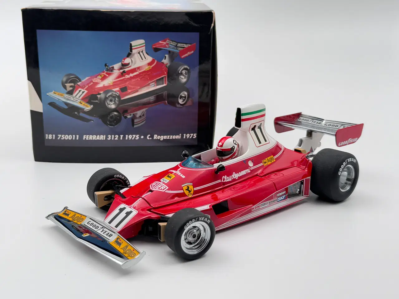 Billede 1 - 1975 Ferrari 312T 3.0 F12 #11 - 1:18  Super flot