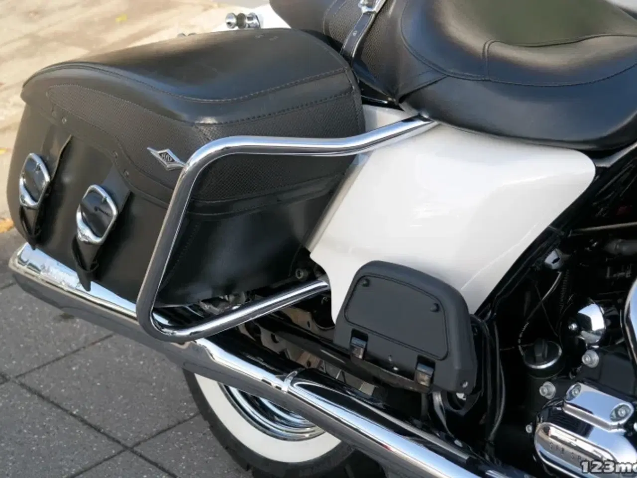 Billede 9 - Harley-Davidson FLHRC Road King Classic MC-SYD       BYTTER GERNE