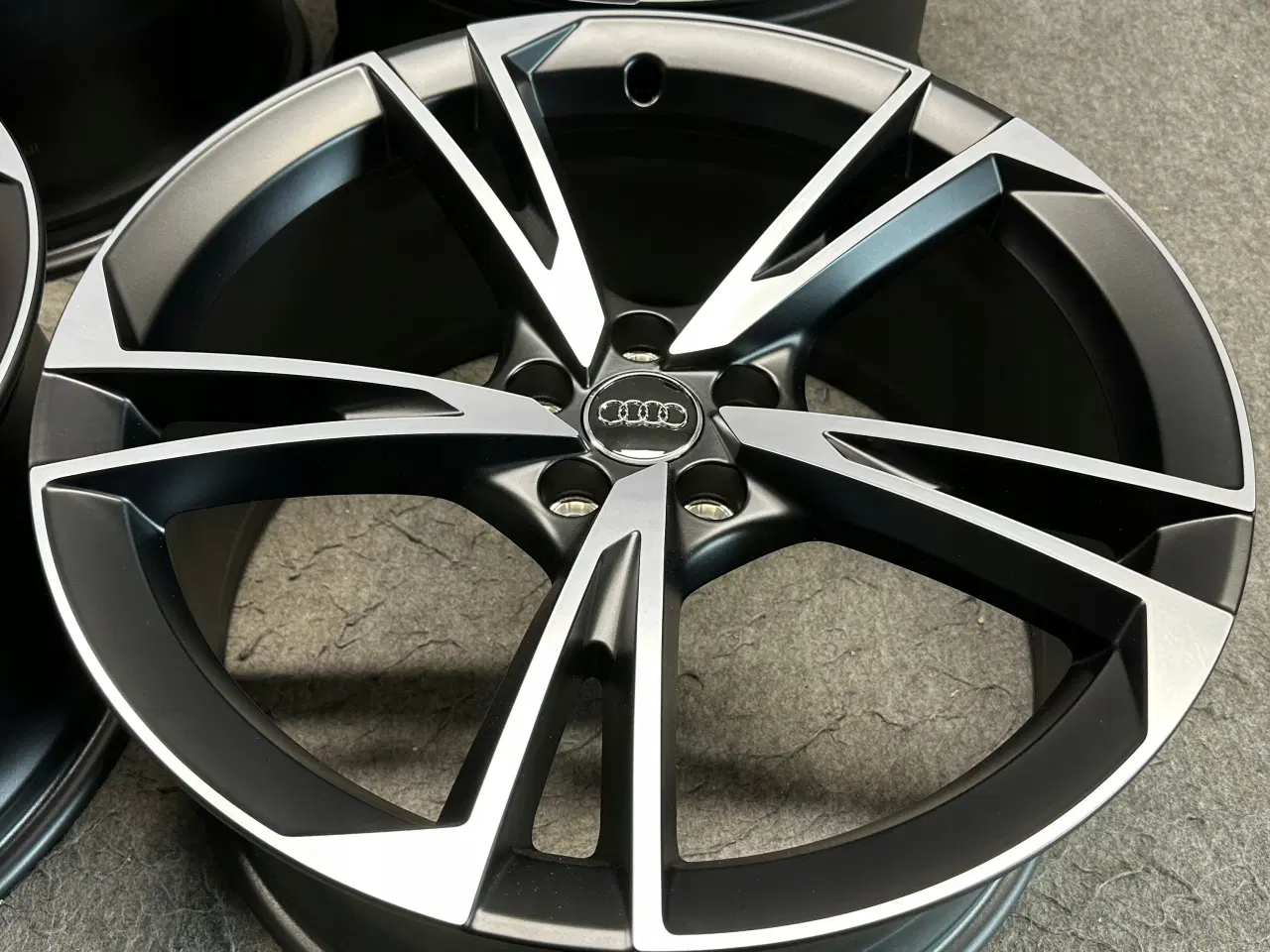 Billede 6 - ALUFÆLGE AUDI A5 8W0 20"