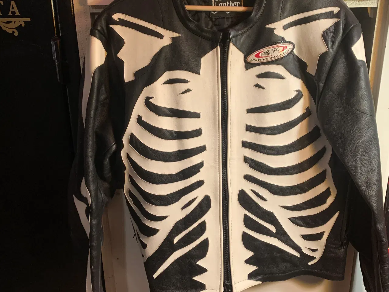 Billede 1 - Rob Zombie style skeletjakke