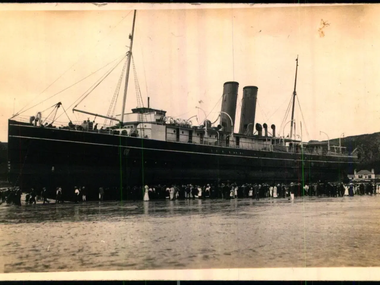 Billede 1 - Grundstødning - Fotokort St. Jersey u/n - Ubrugt