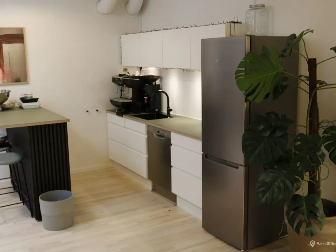 Billede 6 - Hyggeligt kontor med mulighed for parkering lige ved indgangen