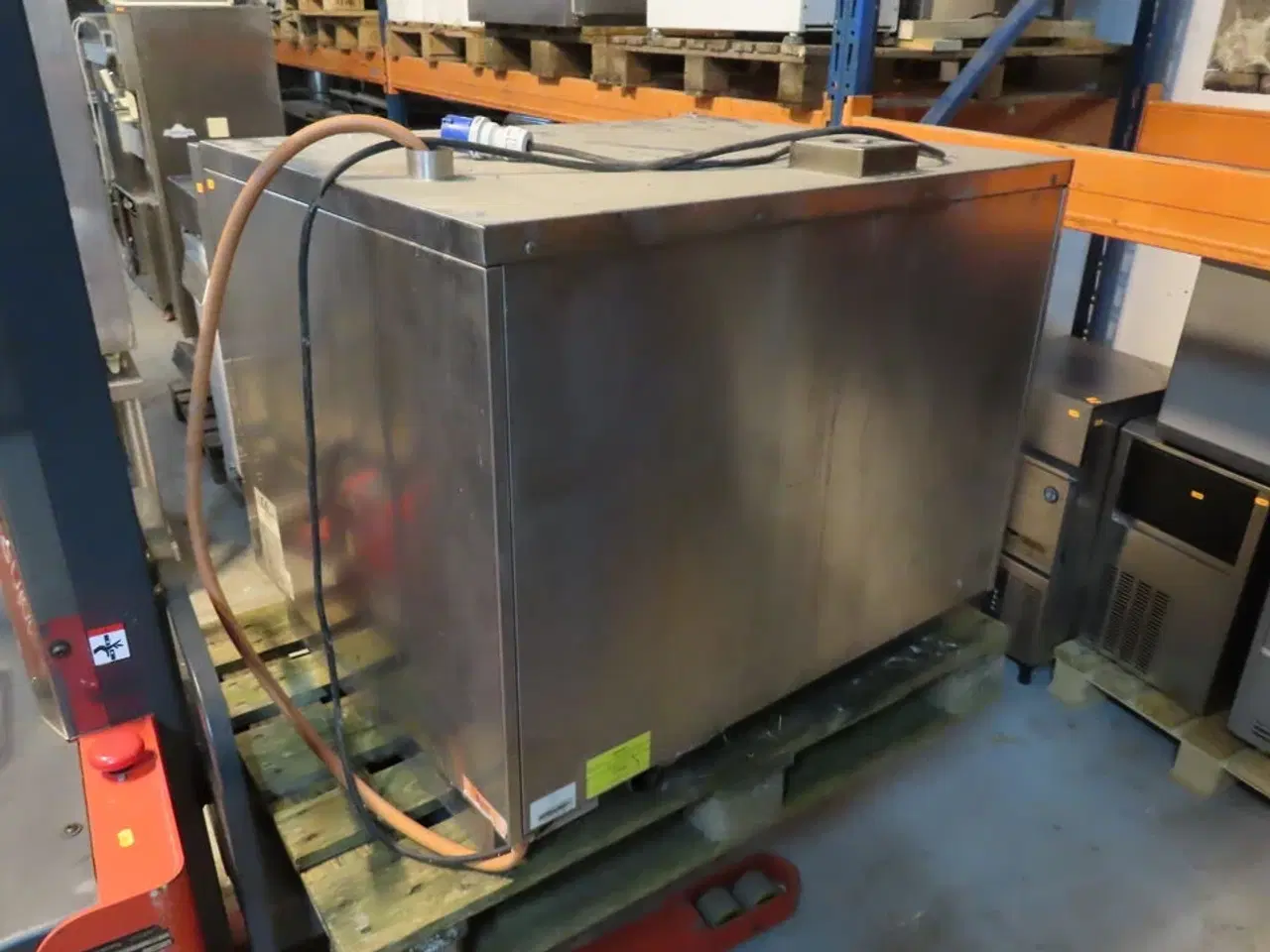 Billede 4 - Industriovn LAINOX på gas