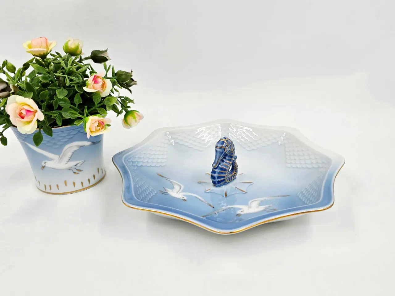 Billede 7 - Mågestel Søhestefad 1 sortering Porcelæn