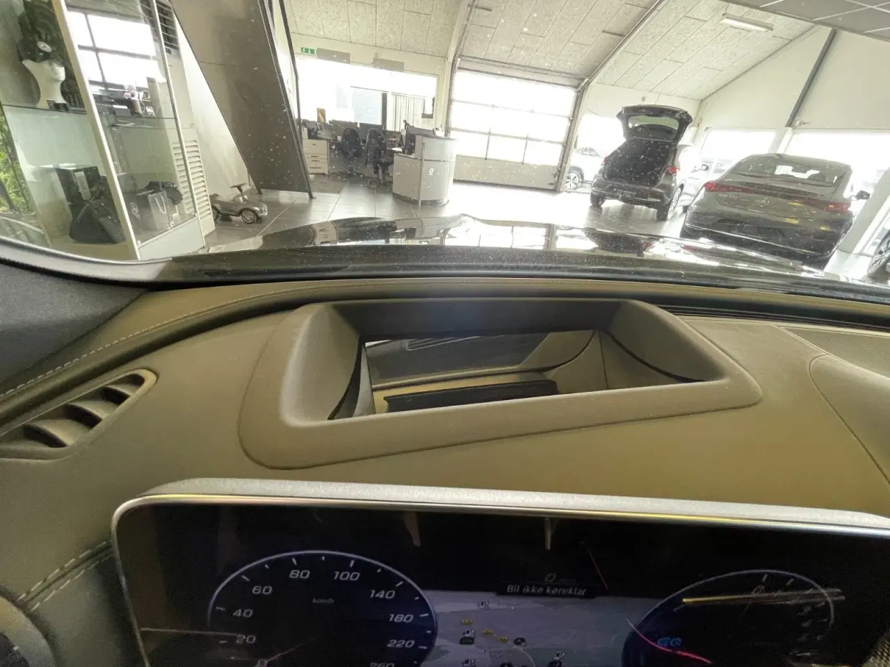 Billede 12 - Mercedes C300 e 2,0 AMG Line stc. aut.