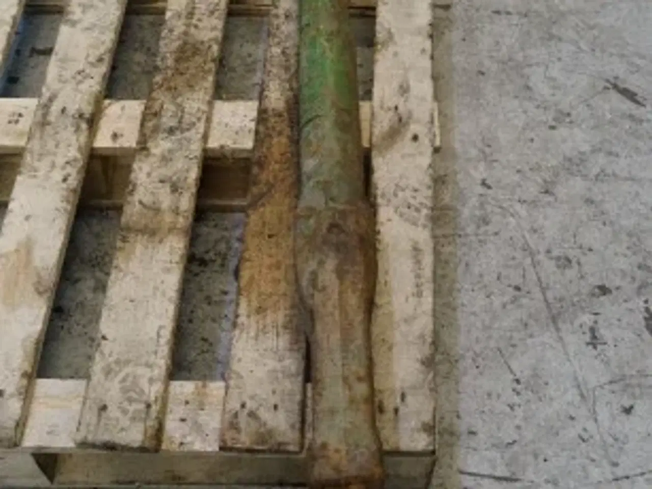 Billede 11 - John Deere 4040 R.H. Liftarm AR80666