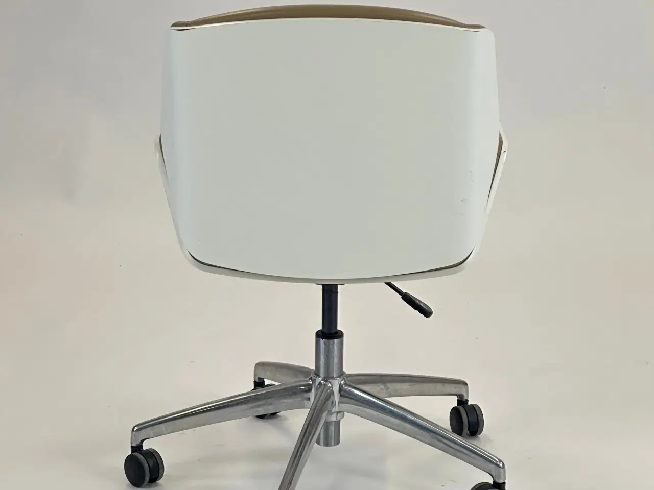 Billede 5 - Boss Design Kruze Mødestol (Beige)