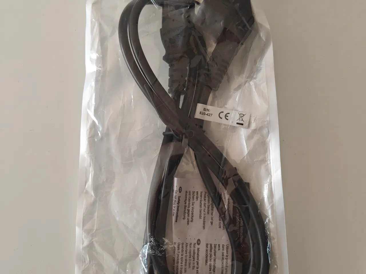Billede 3 - Computerkabler, Standard 230V kabel med Schüko sti