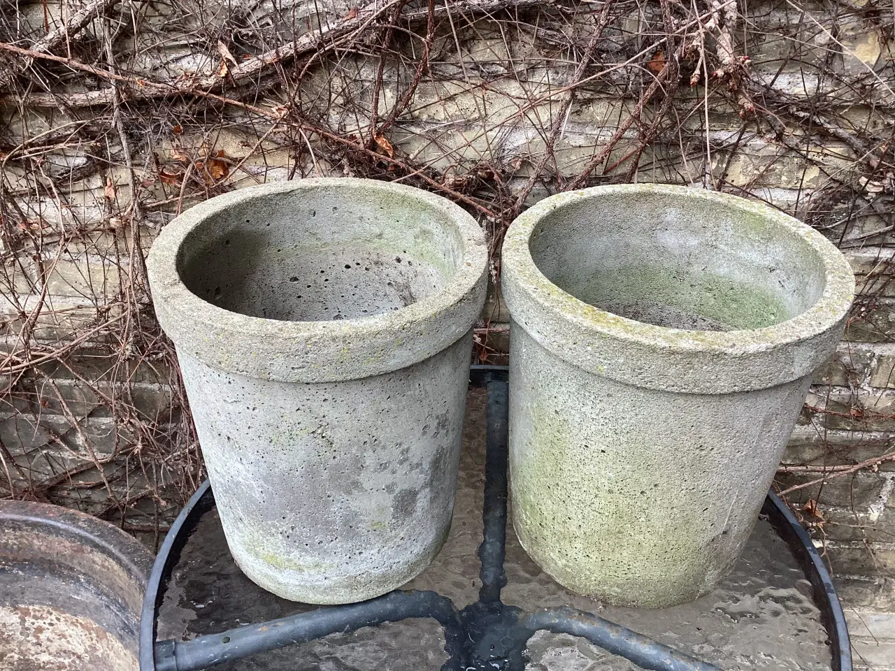 Billede 2 - 2 rustikke krukker