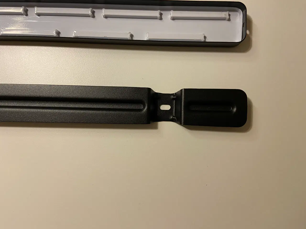 Billede 8 - Knivmagnet i sort