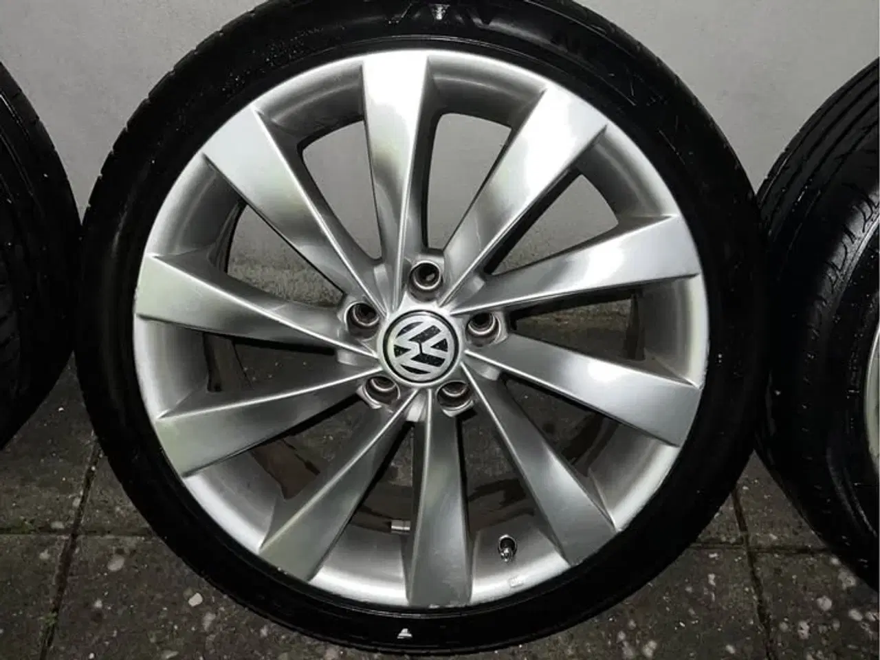 Billede 8 - VW Alufælge med sommerdæk – 18" – Sava Intensa UHP