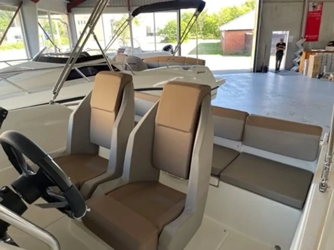 Billede 3 - Quicksilver Activ 555 Open med Mercury F100 EFI ELPT (smart edition + udstyr) SOLGT