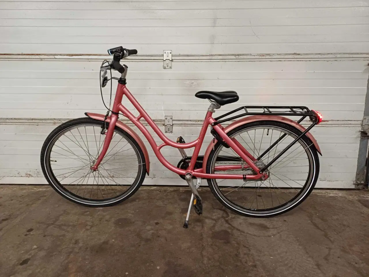 Billede 2 - Pigecykel med 7 gear