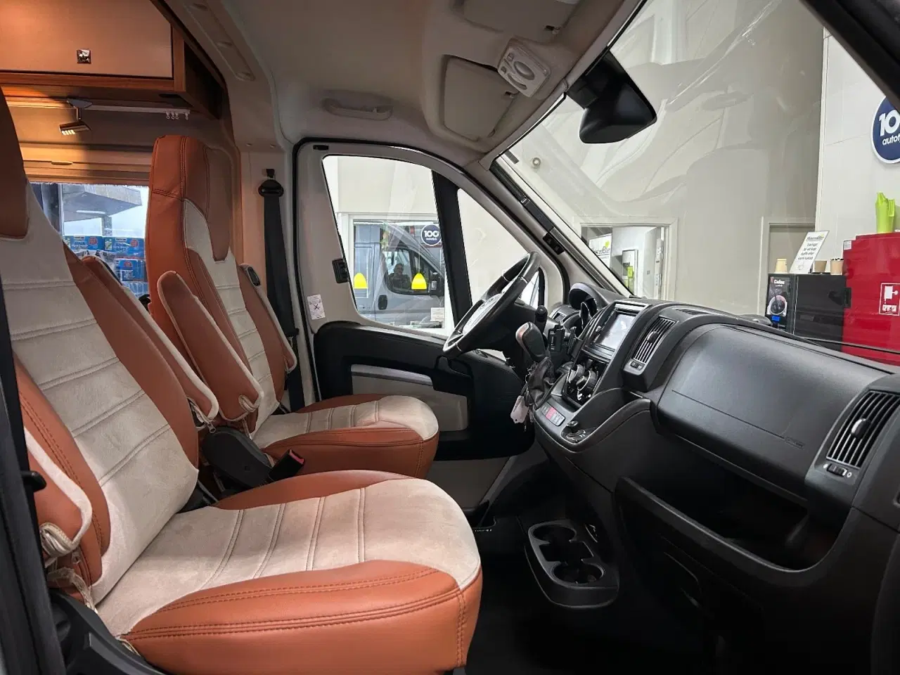 Billede 7 - Pössl Globecar 2,3 600 aut.