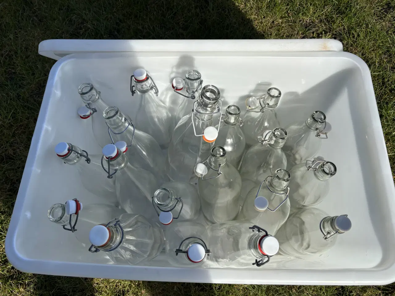 Billede 1 - Patentflasker til saft og vin. 20 stk 10 kr. stk.