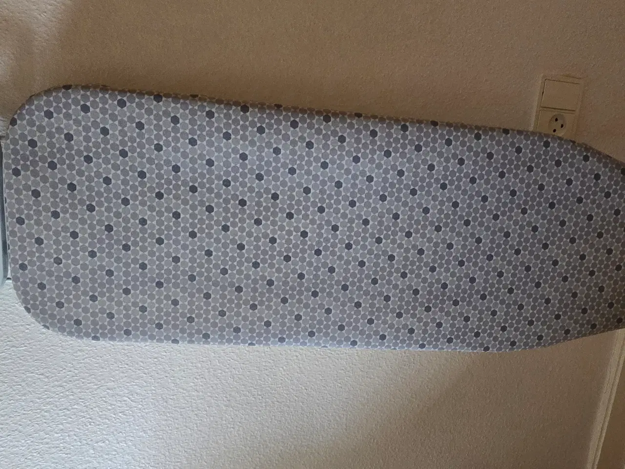 Billede 1 - Strygebræt 