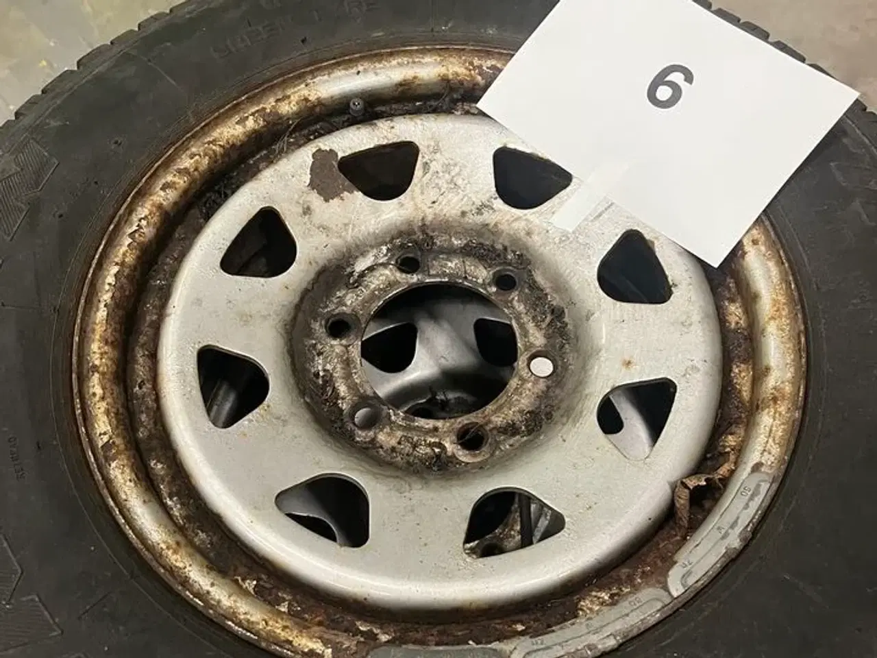 Billede 1 - 4 Dæk og fælg. 205R16