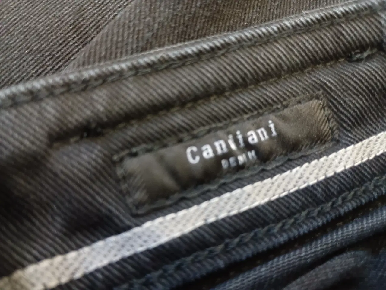 Billede 8 - Hugo Boss jeans.