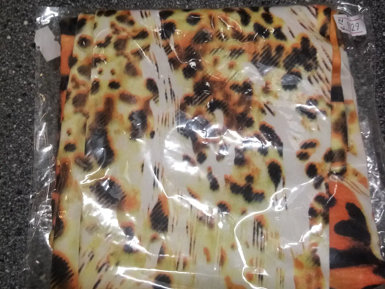 Billede 3 - leopard caps & leggings