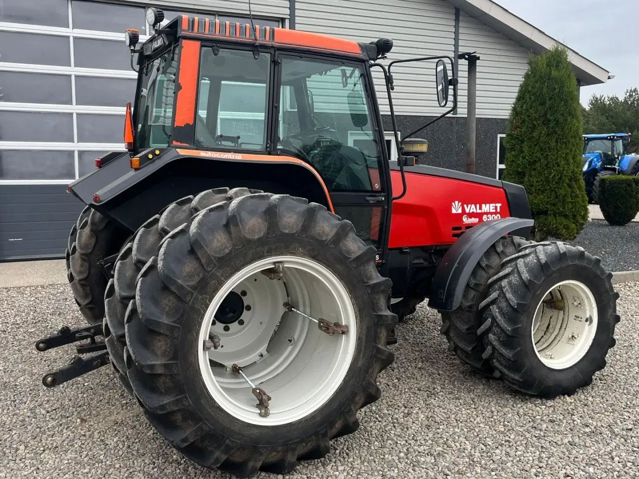 Billede 11 - Valmet 6300 Evt. med tvillinghjul hele vejen rundt