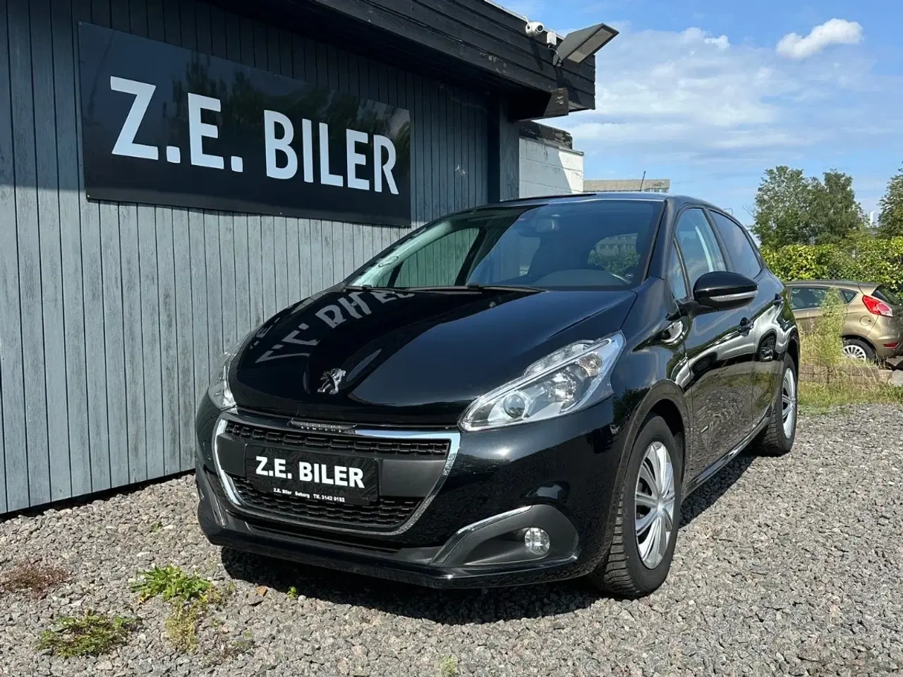 Billede 1 - Peugeot 208 1,5 BlueHDi 100 Signature Sky