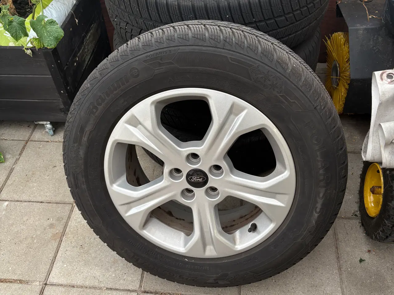 Billede 2 - Vinterdæk på Ford fælge