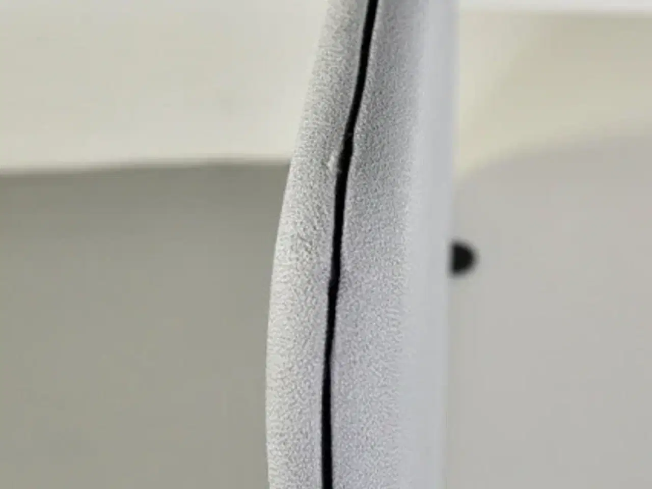 Billede 8 - Abstracta bordskærm i grå, inkl. beslag.