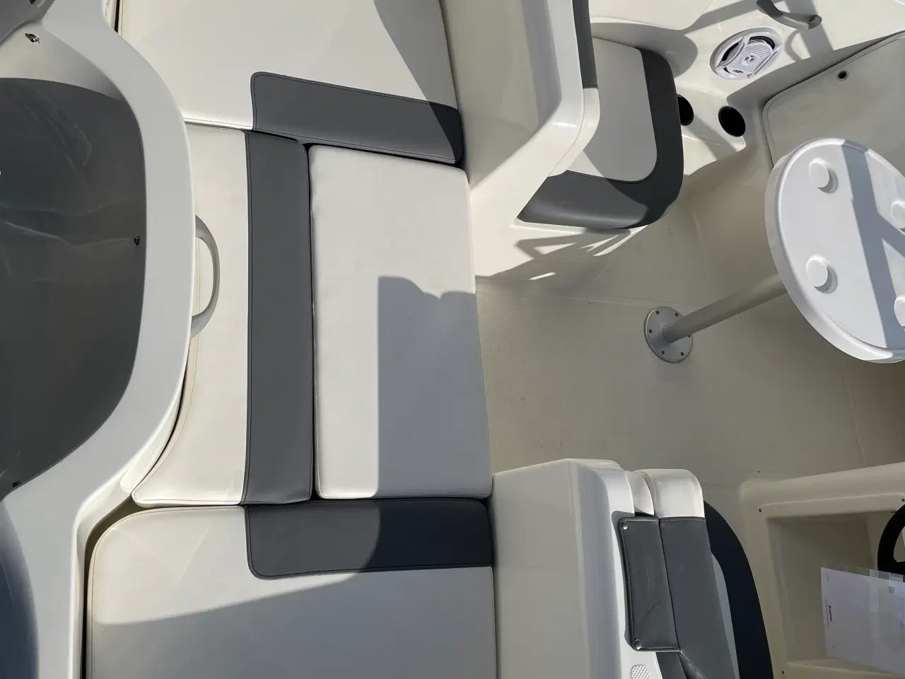 Billede 9 - E5 med Mercury F80 ELPT EFI og Brenderup 201300B