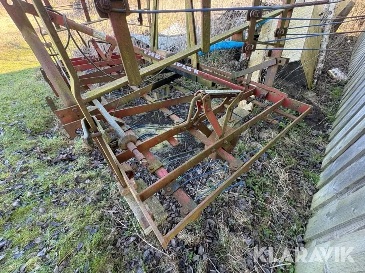 Billede 10 - Strigle + gårdspladsrive Kongskilde Tripple - K