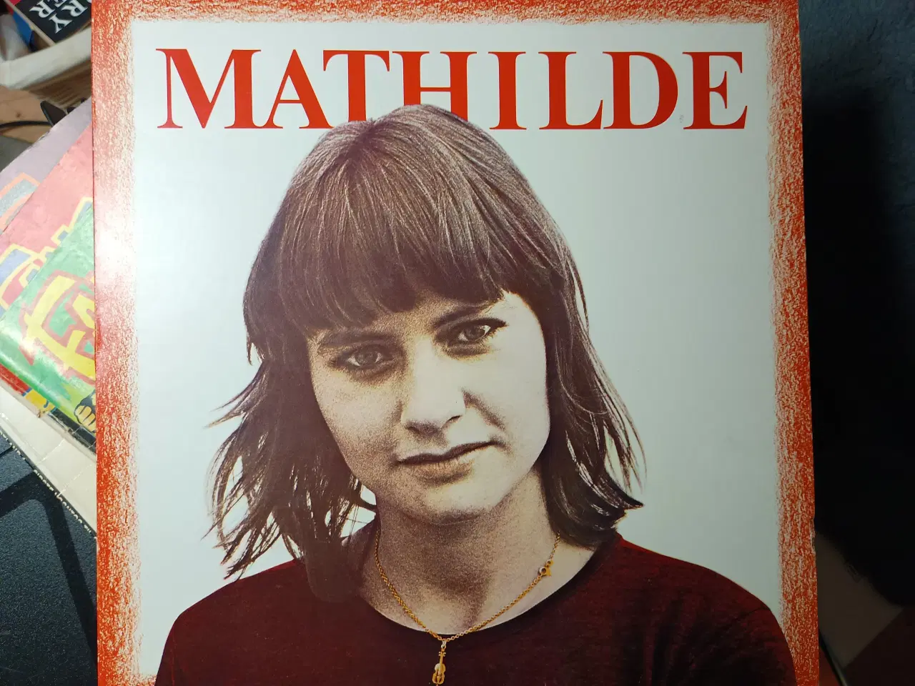 Billede 1 - Mathilde, Rødt Og Hvidt.