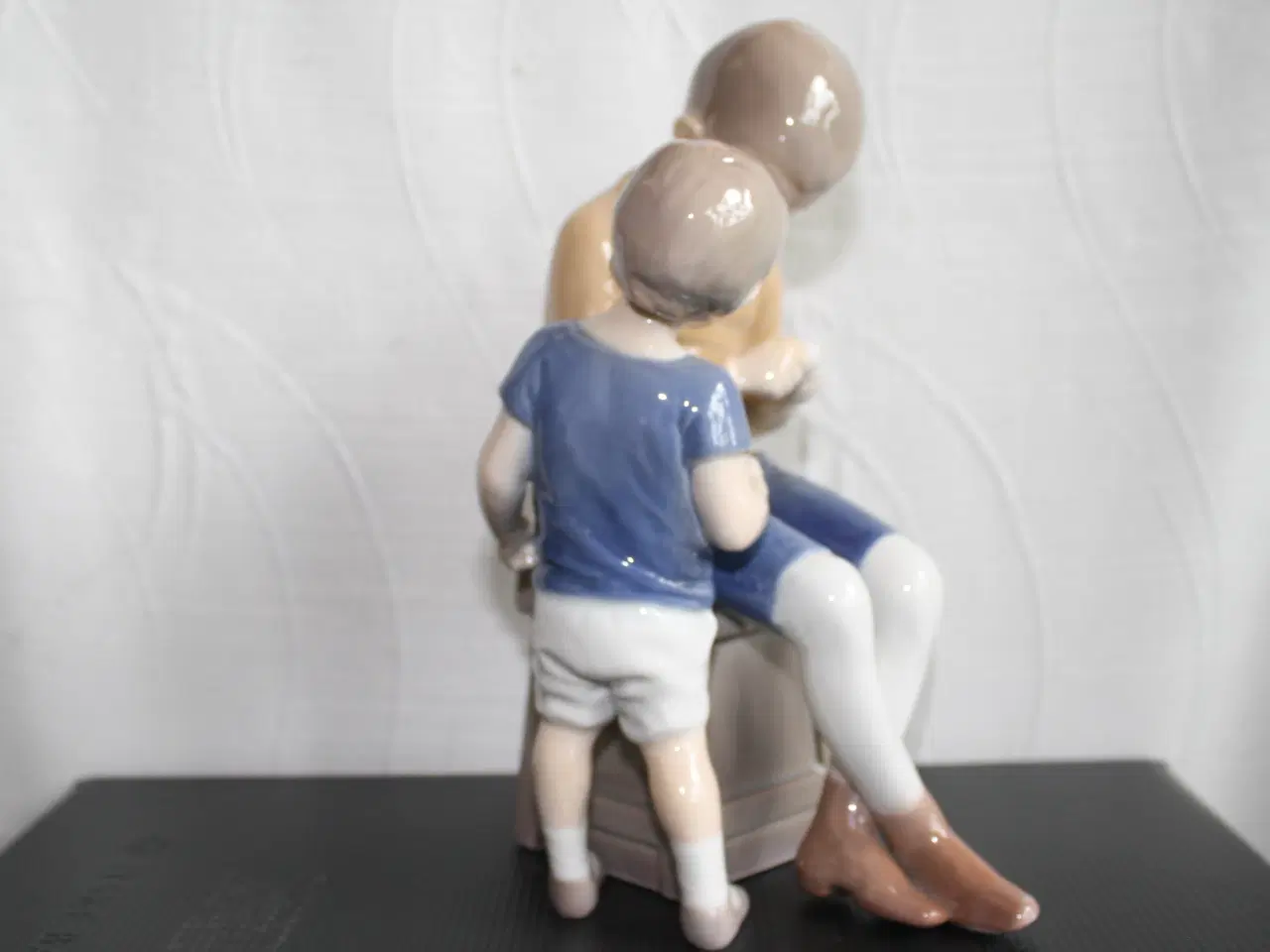 Billede 8 - Tom og Willy, brødre. Figur fra Bing & Grøndahl 
